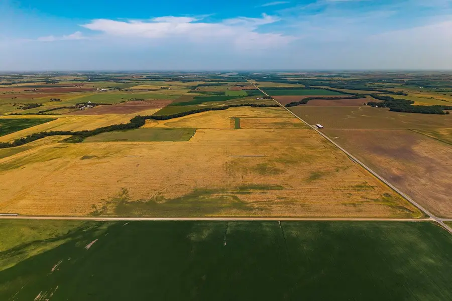 0000 S Gypsum Valley, Gypsum, KS 67448 - #2