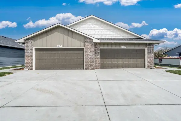 5433/5435 N Briskbay Ct., Maize, KS 67101