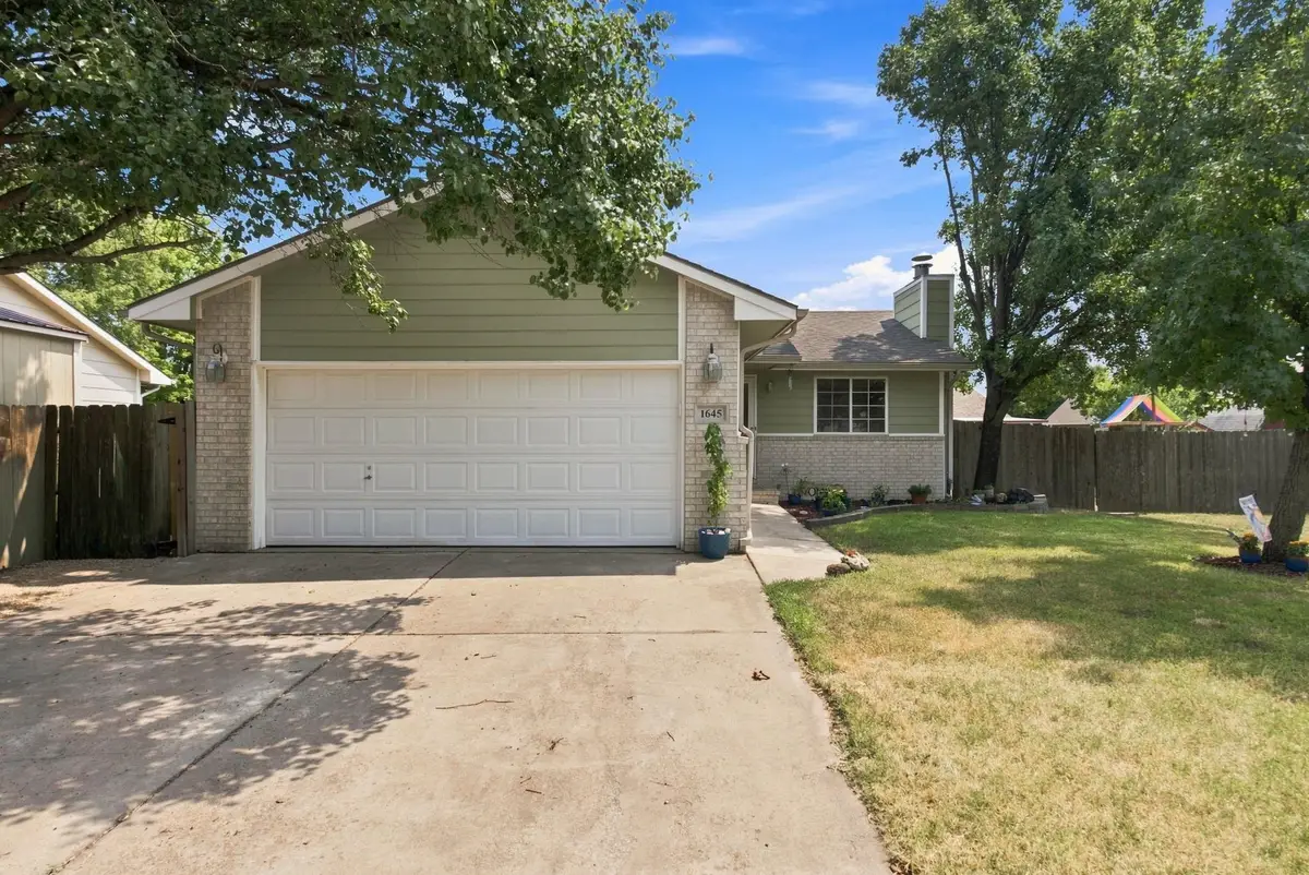 1645 S Lark Ct, Wichita, KS 67209 - #1