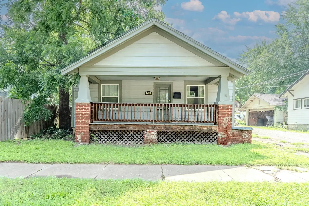 812 Maris St, Winfield, KS 67156 - #1