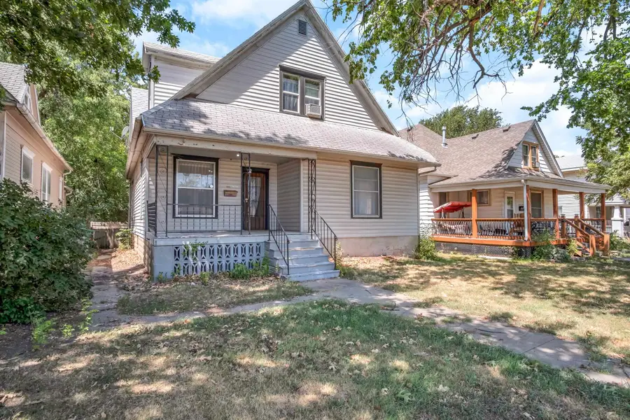 1111 N Main, Newton, KS 67114 - #3