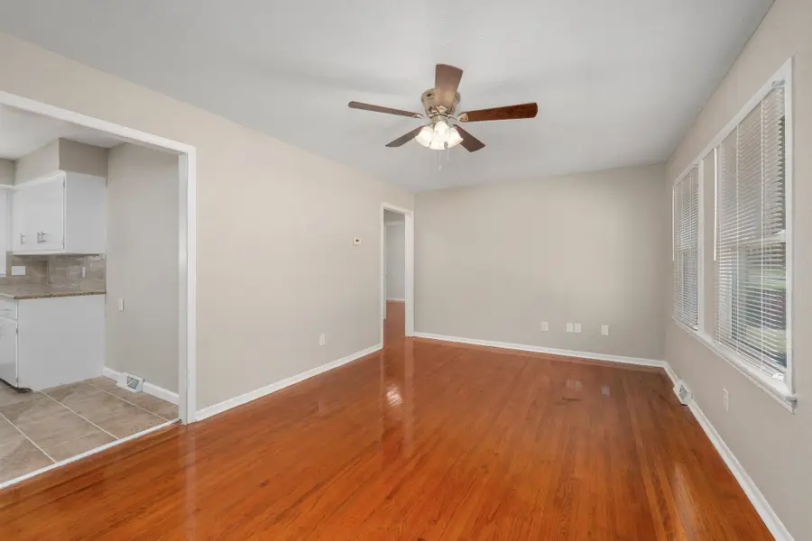 3220 S Downtain, Wichita, KS 67217 - #3