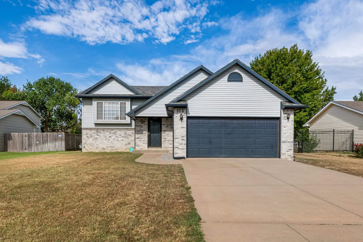 1821 S Shefford Cir, Wichita, KS 67209-1274 - #1