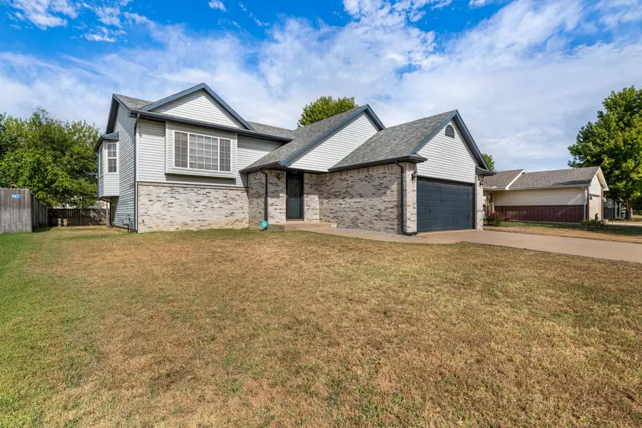 1821 S Shefford Cir, Wichita, KS 67209-1274 - #2