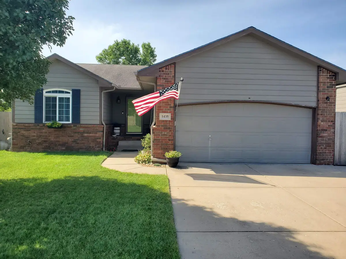 1435 E Berlin, Haysville, KS 67060 - #1