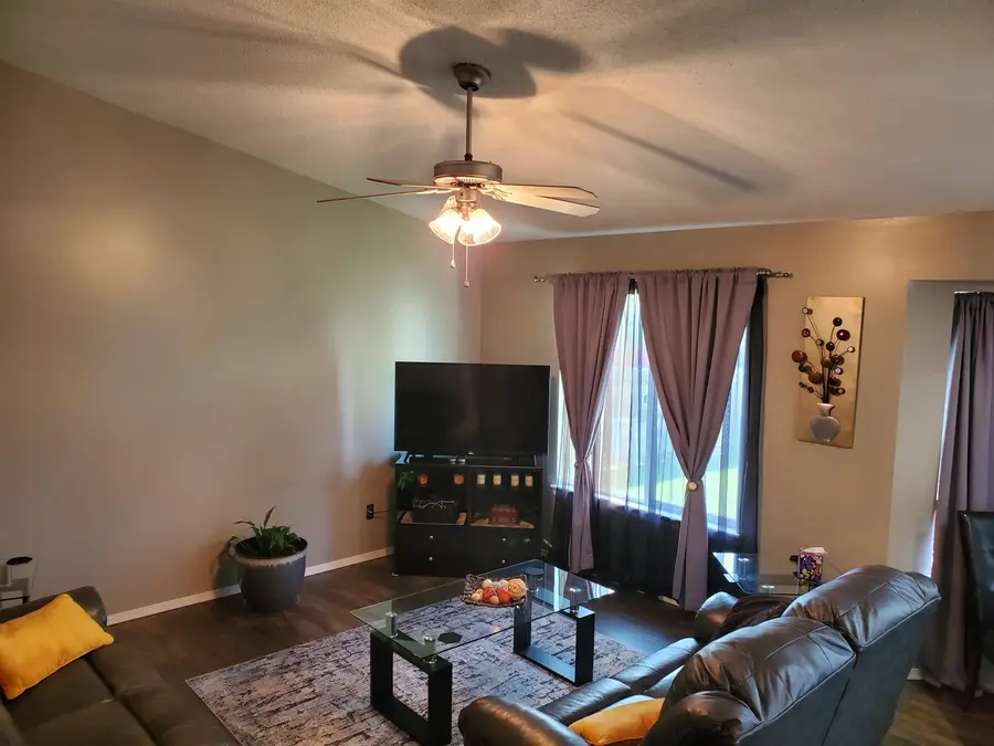 1435 E Berlin, Haysville, KS 67060 - #2