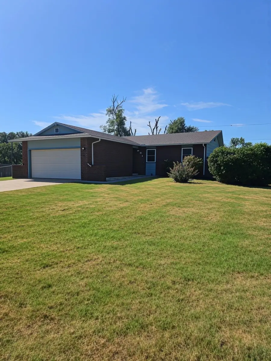 901 W 52nd St. S., Wichita, KS 67217 - #2