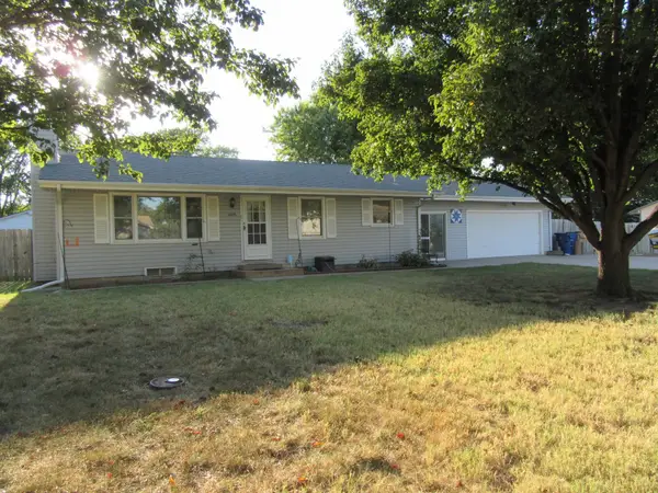 6435 N Wendell St, Park City, KS 67219