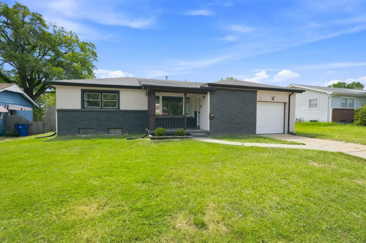 8125 E Indianapolis St, Wichita, KS 67207 - #1