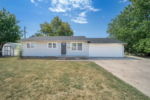3102 S Palisade, Wichita, KS 67217