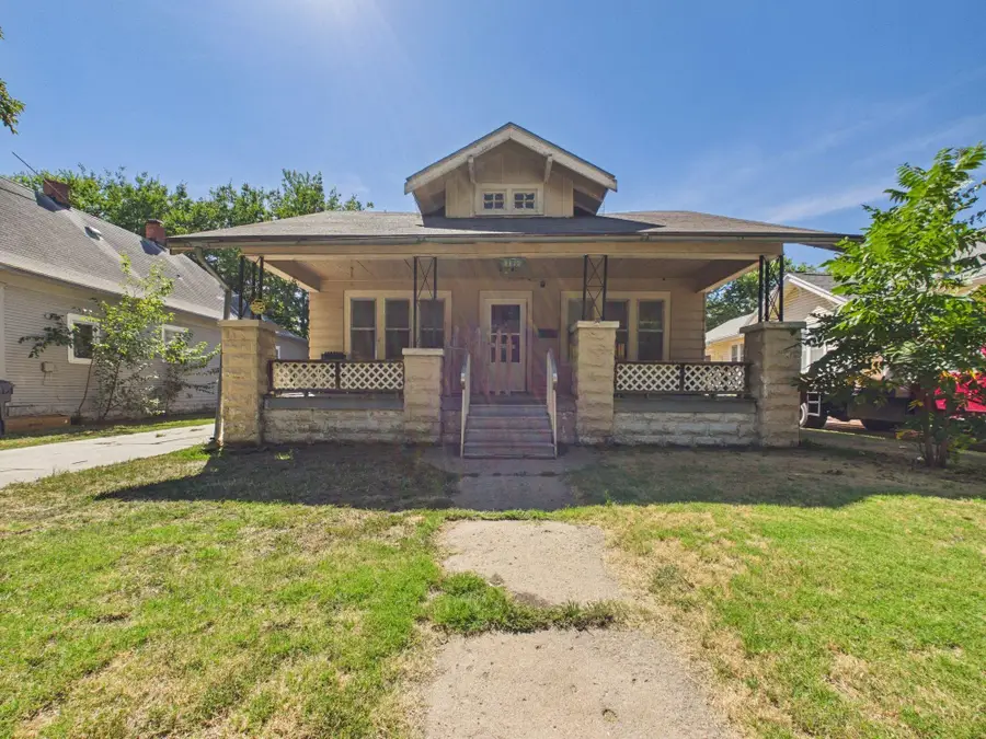 1417 S Main St, Wichita, KS 67213 - #2