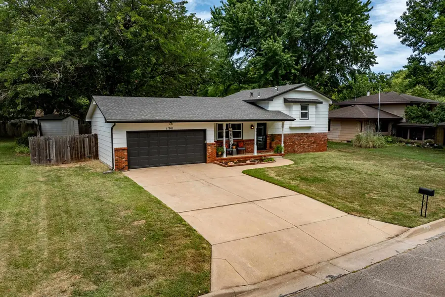 1100 E Market St, Derby, KS 67037 - #2