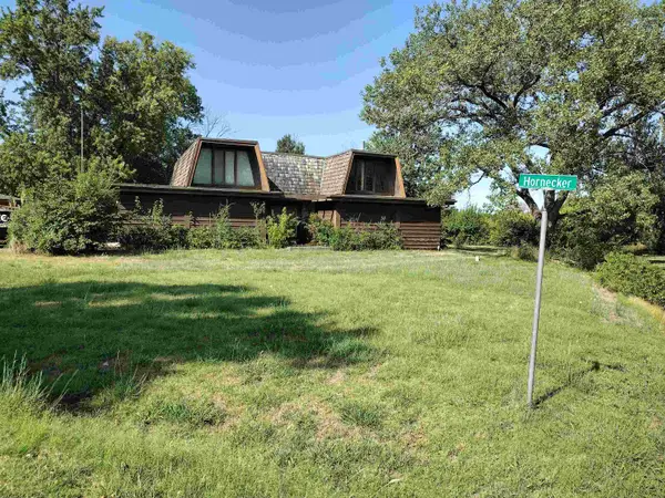 1401 S Hornecker, Wichita, KS 67235