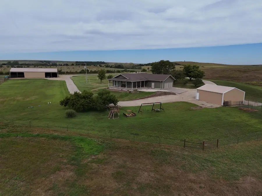 482 N 290th, Miltonvale, KS 67466 - #2