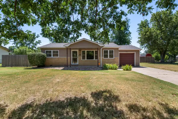 1011 W Lockwood St., Kahoka, KS 67217