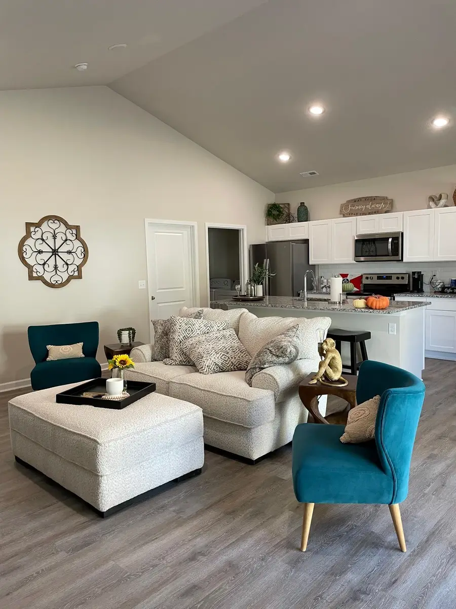 9407 E Hurst St, Wichita, KS 67210 - #2