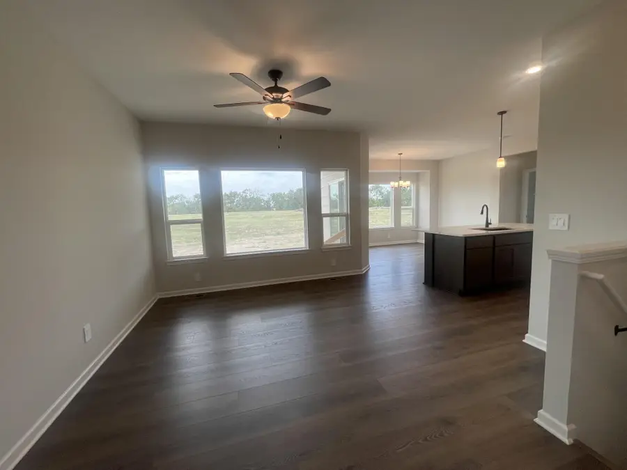 2224 E Arrowhead St, Andover, KS 67002 - #3