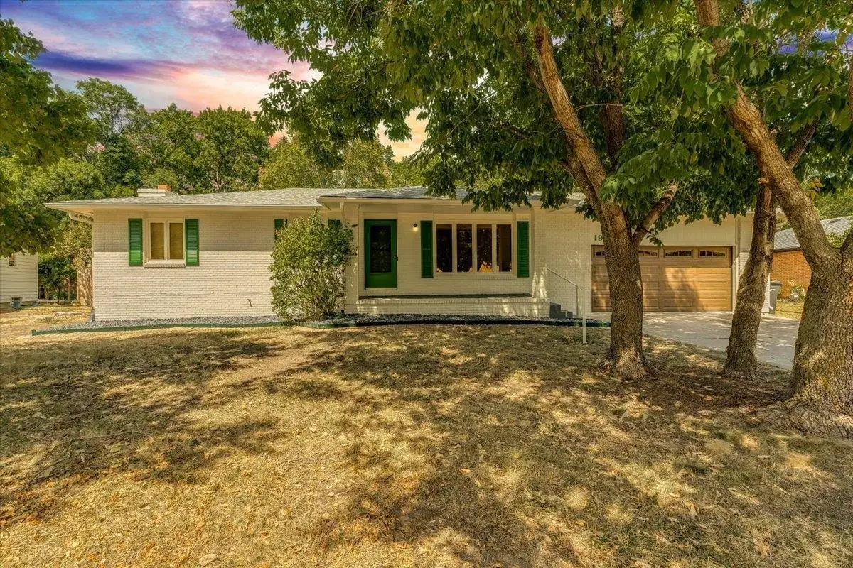 1908 Cypress, Newton, KS 67114 - #1