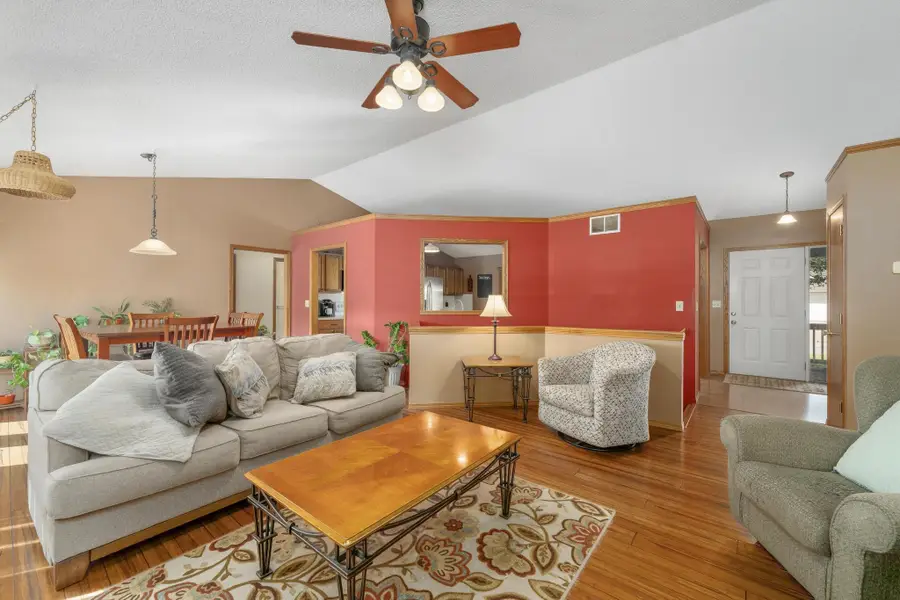 1325 N Stewart St, Wellington, KS 67152 - #3