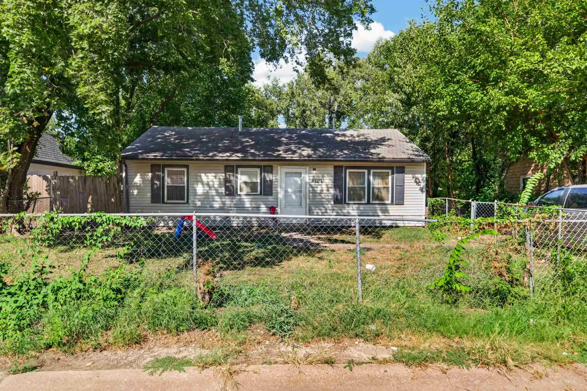 4601 S Brookhaven St, Wichita, KS 67216 - #1