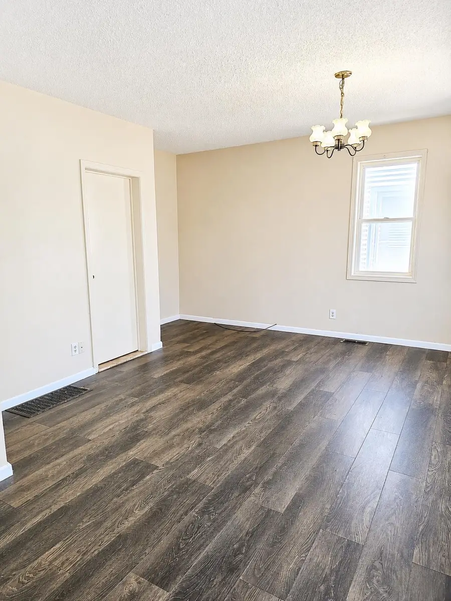 314 S 9th, Salina, KS 67401 - #2
