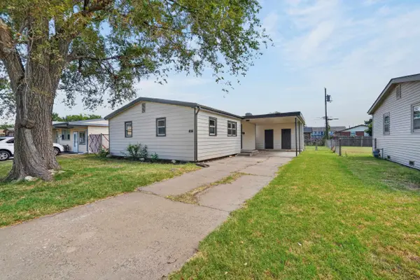 2327 W Grant Ave, Wichita, KS 67213