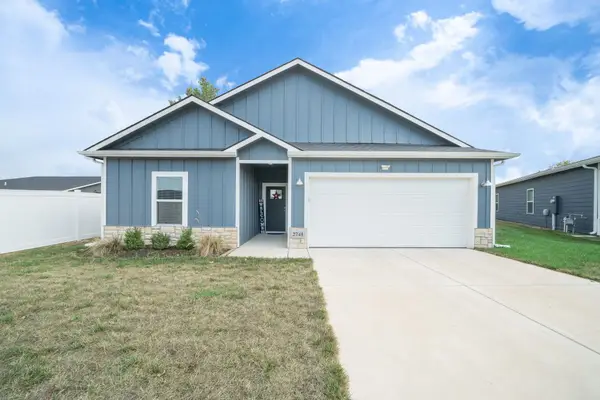 2741 S Cypress Ct, Wichita, KS 67210