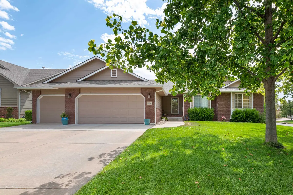3542 N Lake Ridge Ct, Wichita, KS 67205 - #1