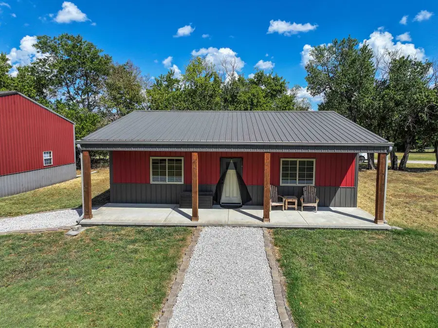 102 Mays, Winfield, KS 67156 - #3