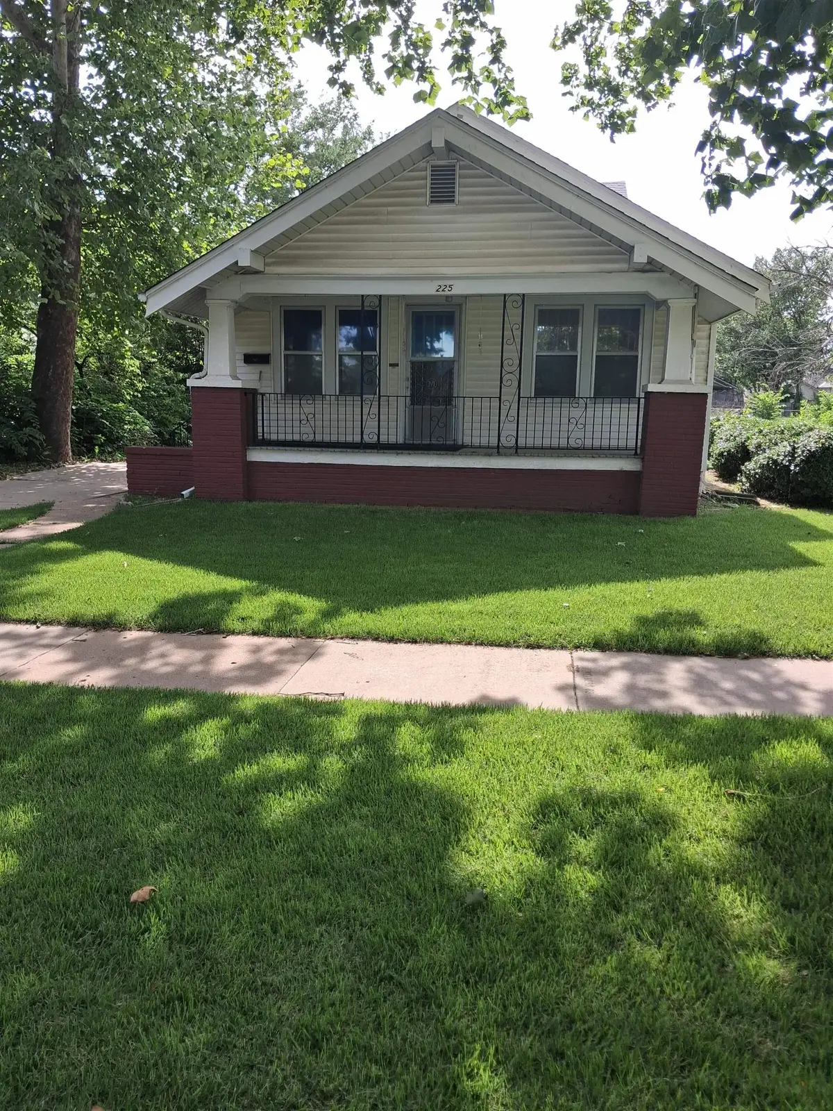 225 N St. Clair Ave., Wichita, KS 67203 - #1