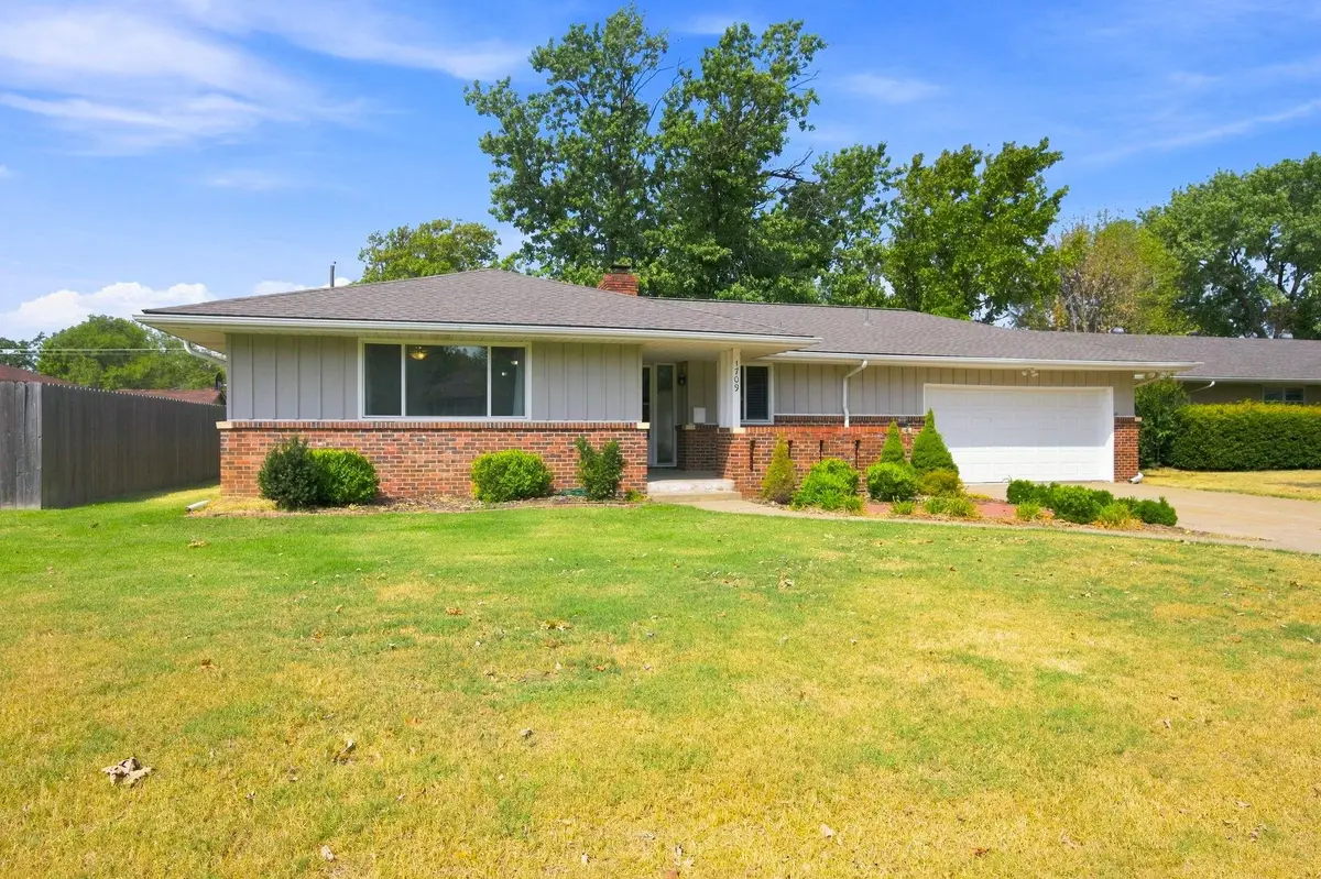 1709 N Sedgwick Ave, Wichita, KS 67203 - #1