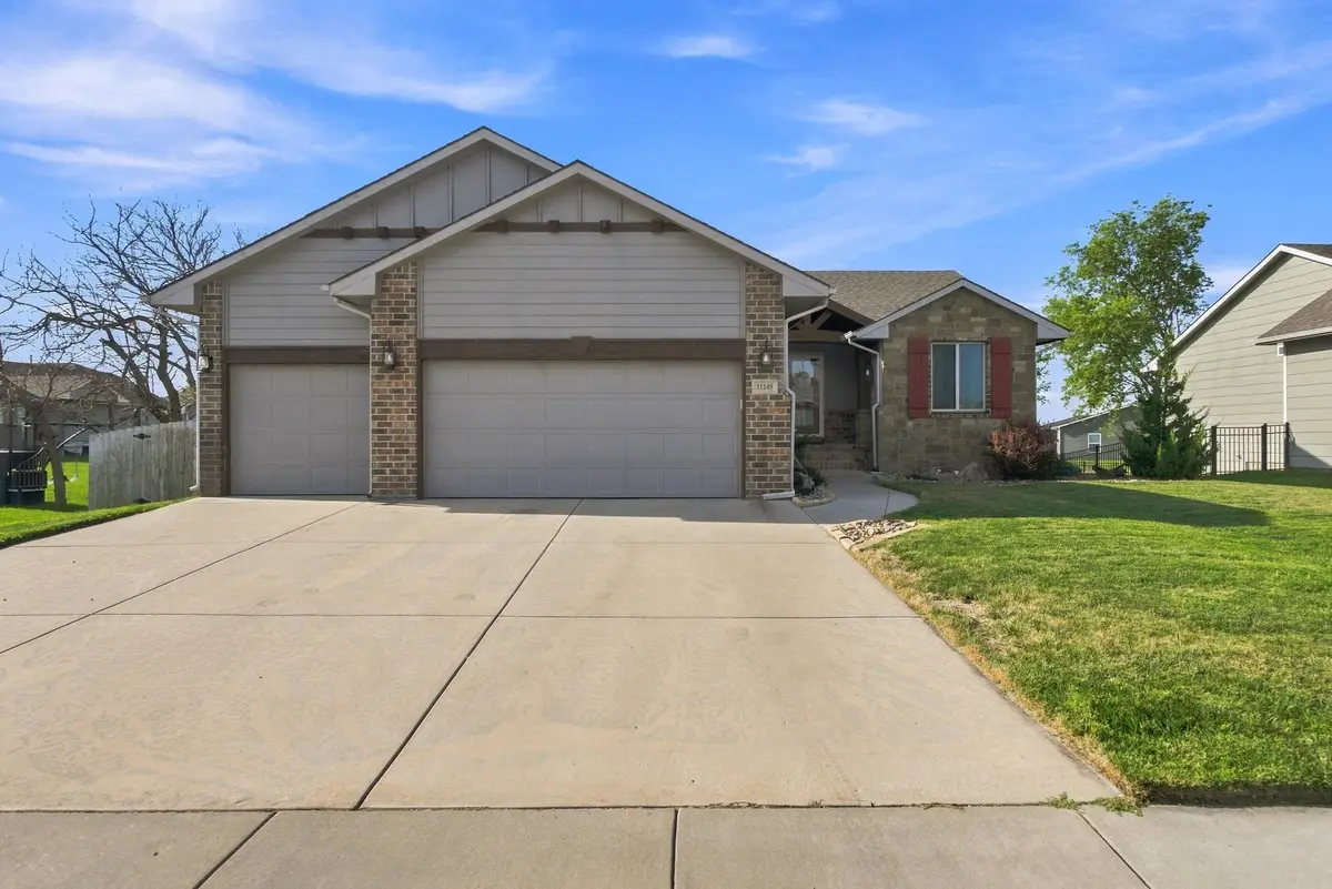 11249 W Sondra St, Maize, KS 67101 - #1
