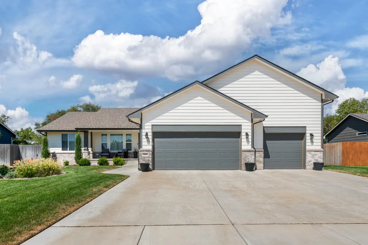 10926 W Cedar Lane, Maize, KS 67101 - #1