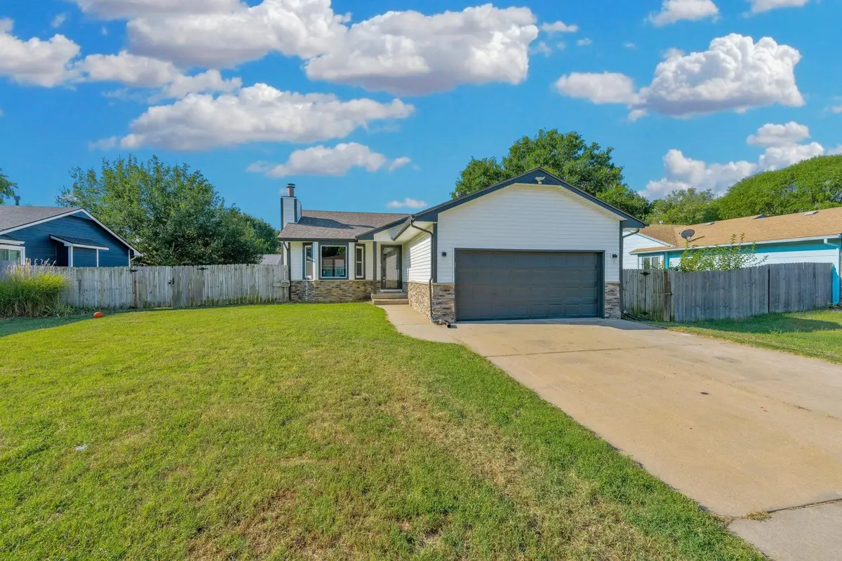 523 W Maywood St, Wichita, KS 67217 - #1