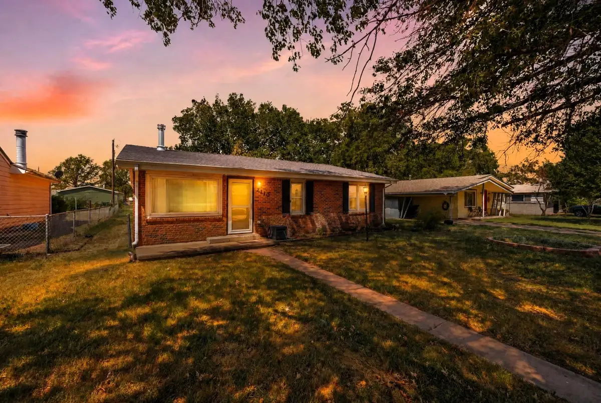2110 Oak St, Harper, KS 67058 - #1
