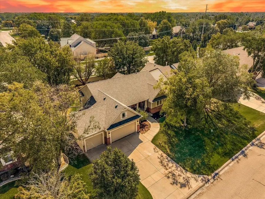 13612 W Highland Springs Ct., Wichita, KS 67235 - #2