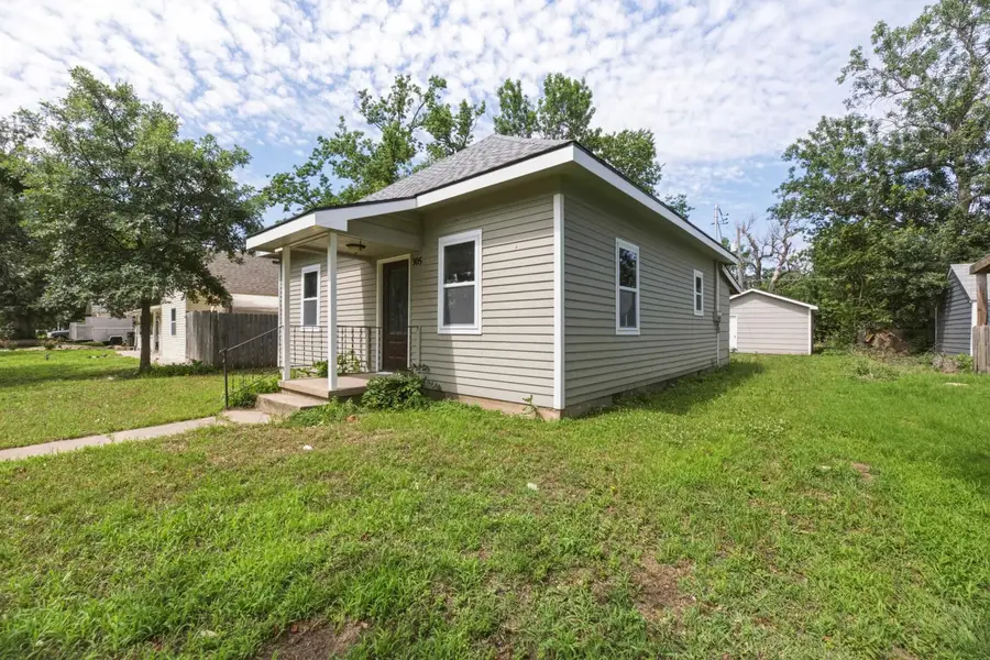 305 S Reno, Burrton, KS 67020 - #2