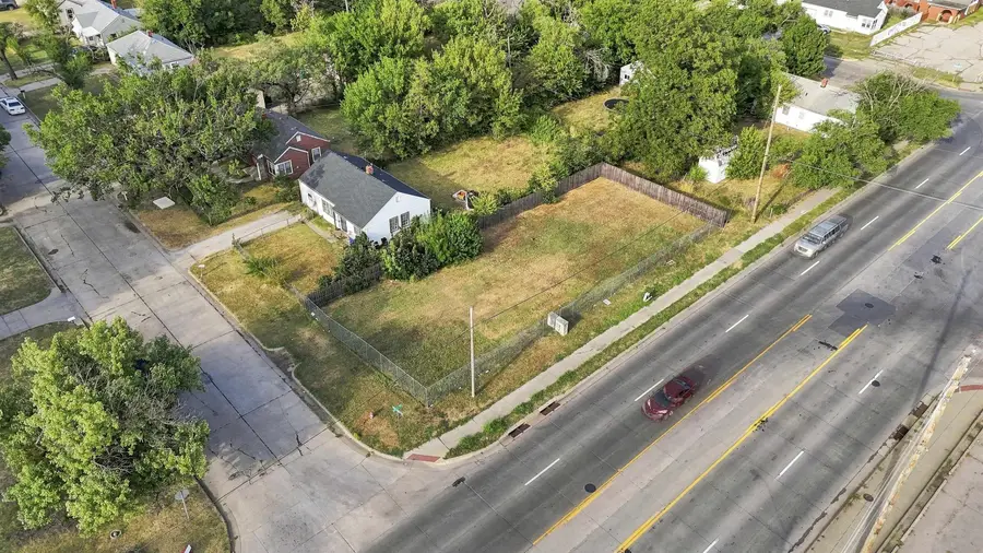 2202 N Minneapolis, Wichita, KS 67219 - #3