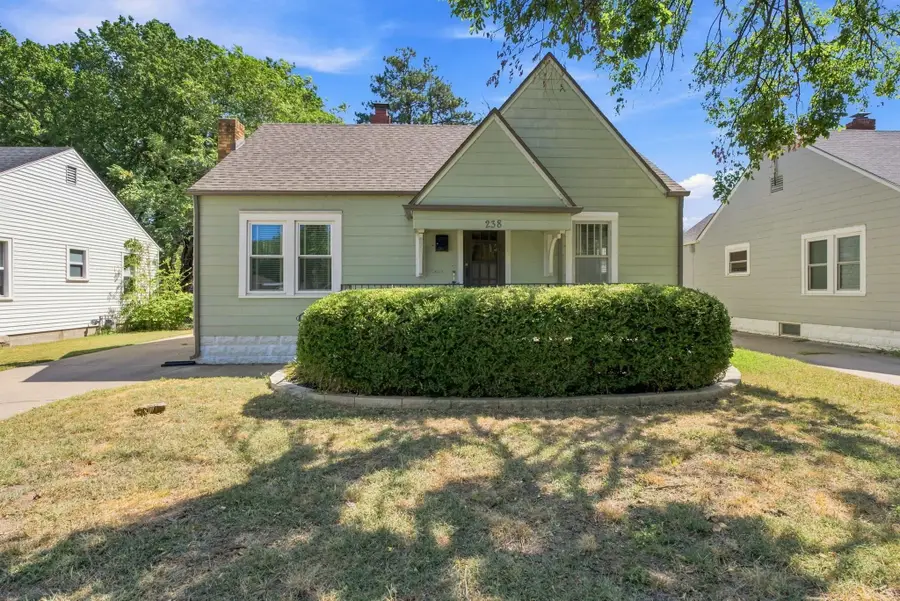 238 S Richmond Ave, Wichita, KS 67213 - #2