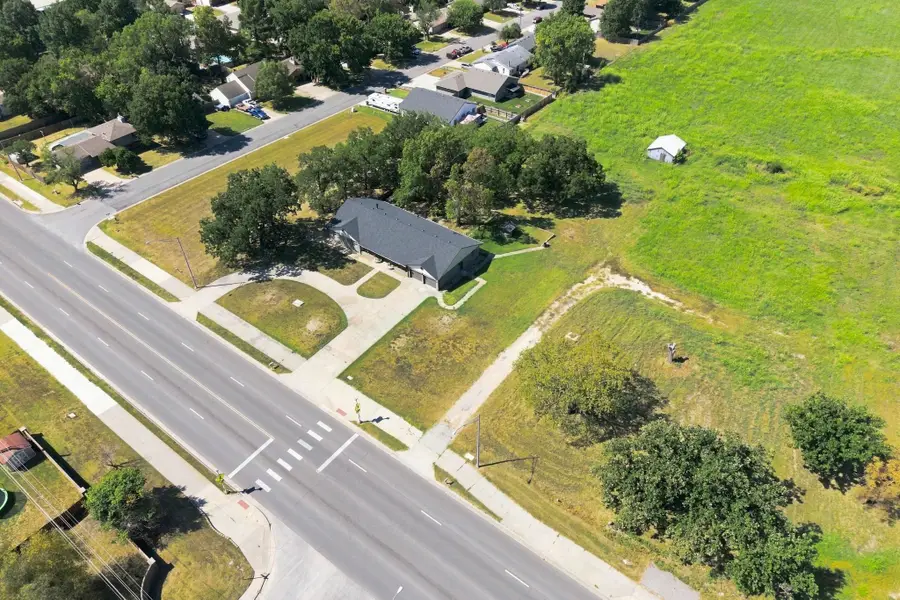 1611 N Rock, Mulvane, KS 67110 - #2