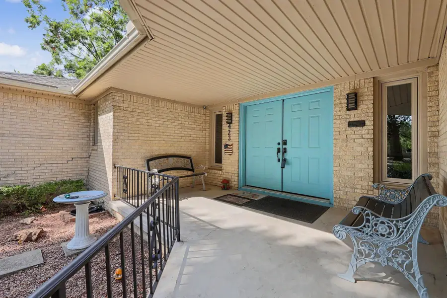 423 S Brookside, Wichita, KS 67218 - #3