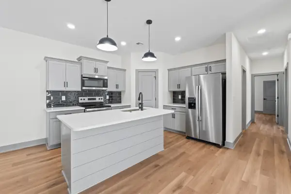 2799 S Cedar Crest, Wichita, KS 67215