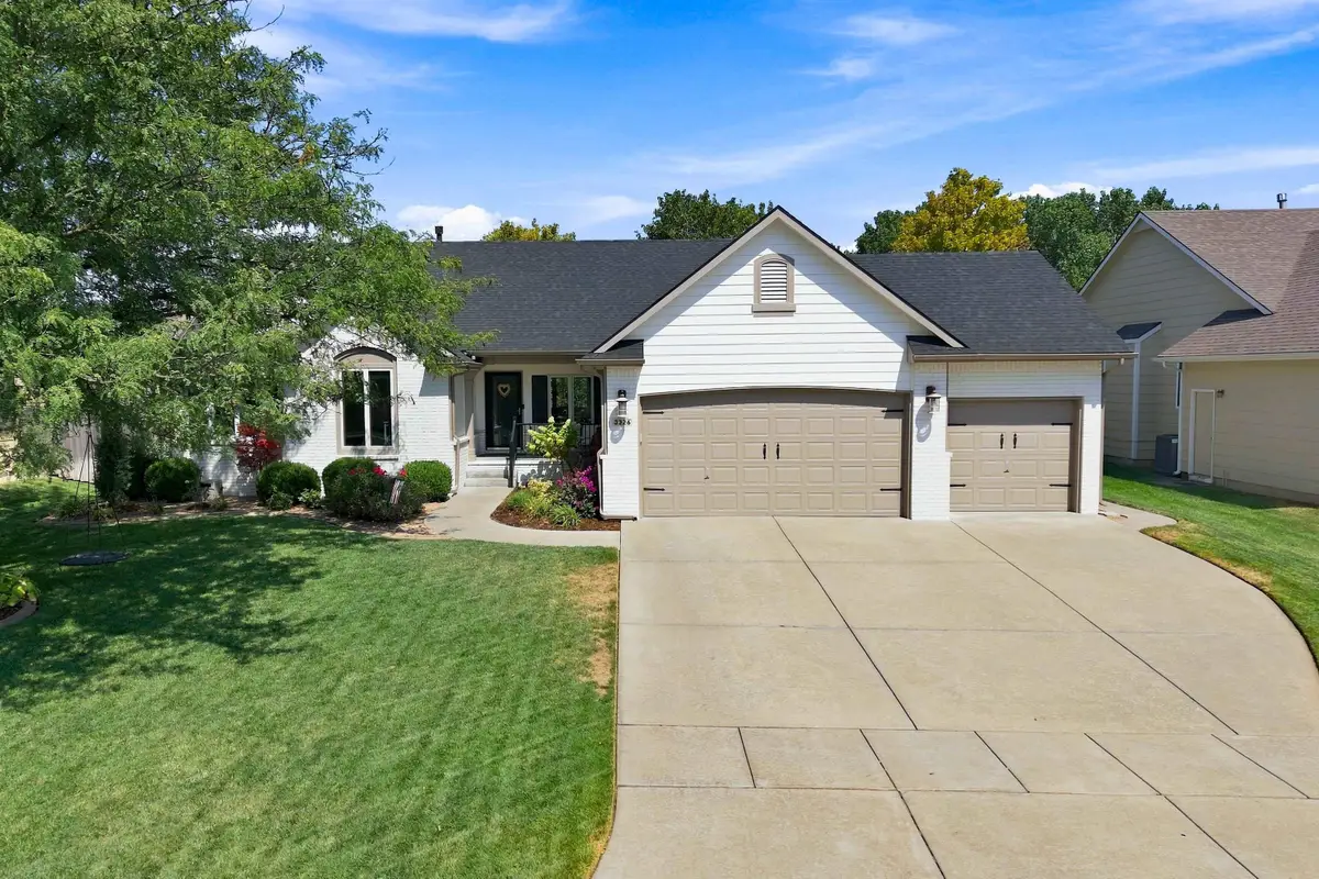 3326 N Wild Rose Ct, Wichita, KS 67205 - #1
