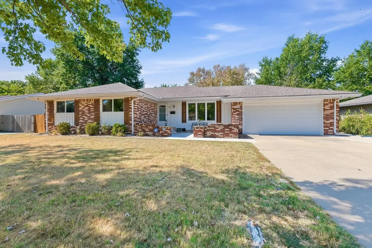 1939 N Farmstead St, Wichita, KS 67208 - #1