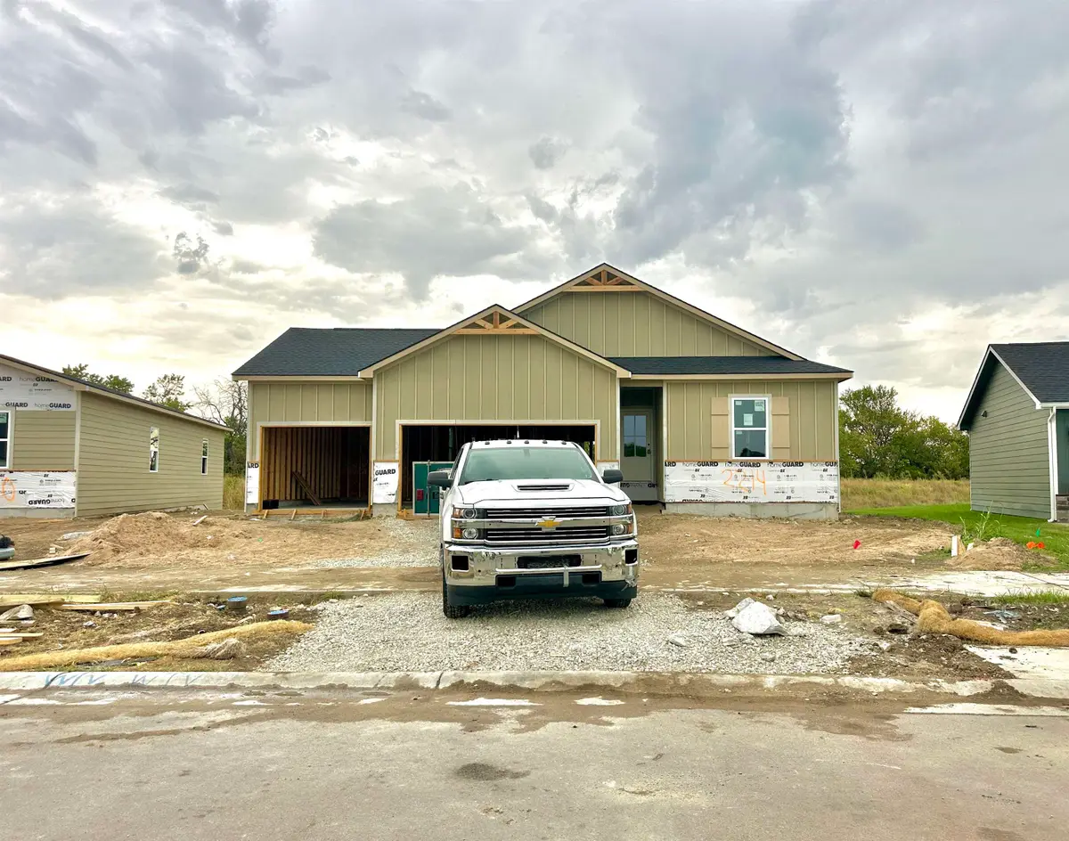 2214 S Vintage Dr, Andover, KS 67002 - #1