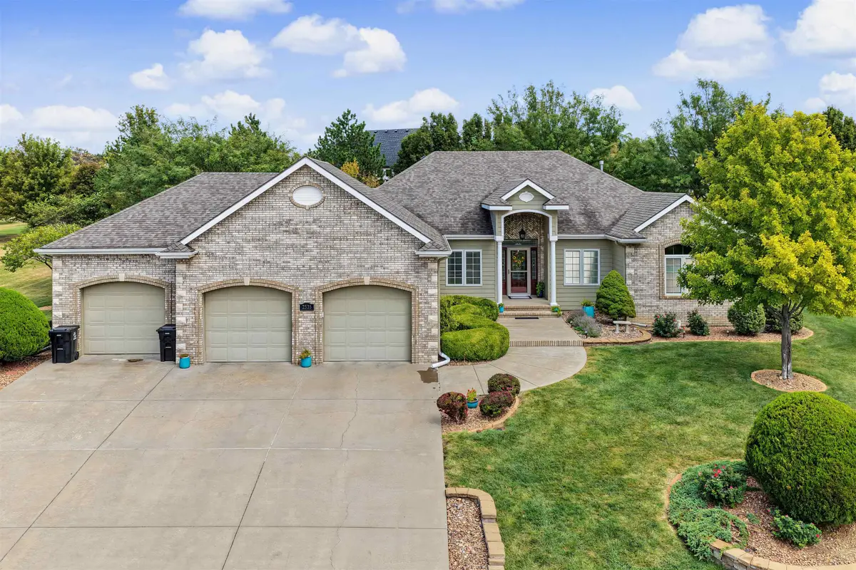 2535 Dundee Ln, Salina, KS 67401 - #1