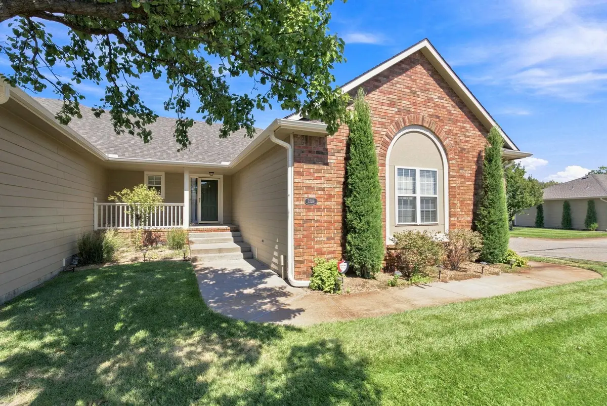 2339 N Lakeway Ct, Wichita, KS 67205 - #1