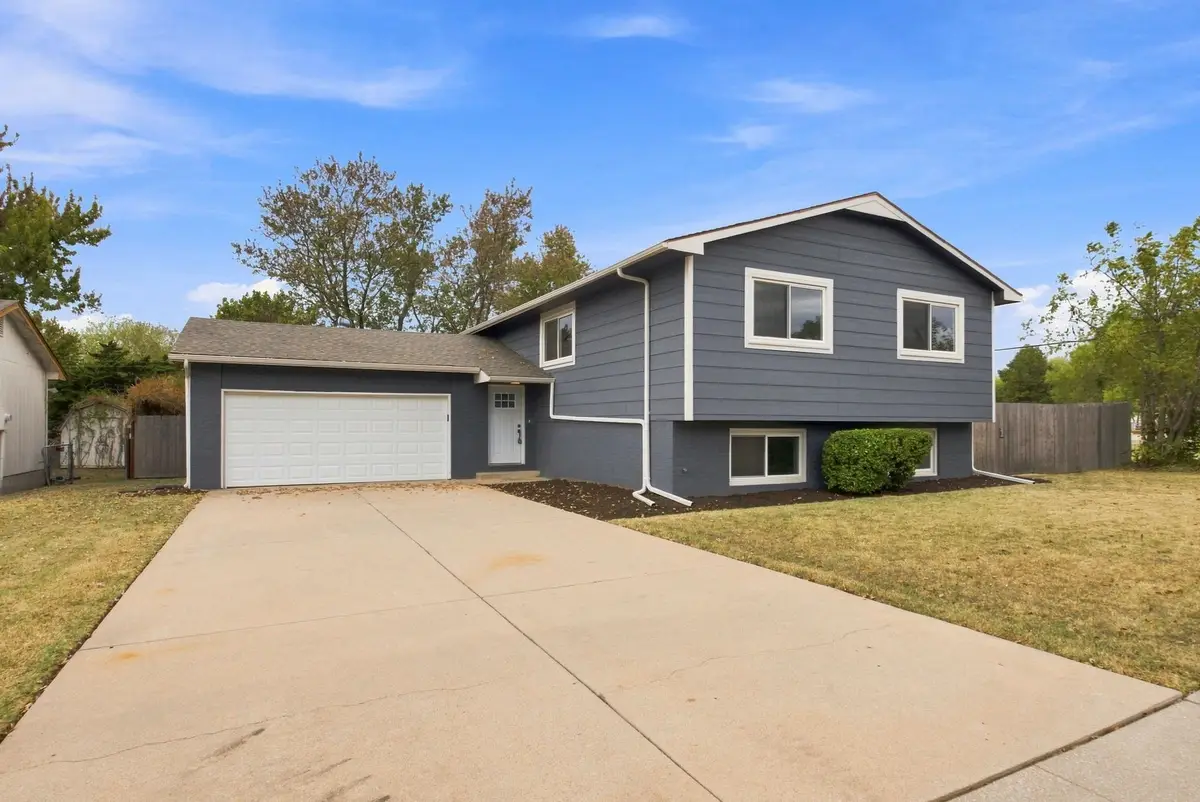 4565 N Hillcrest, Bel Aire, KS 67220 - #1