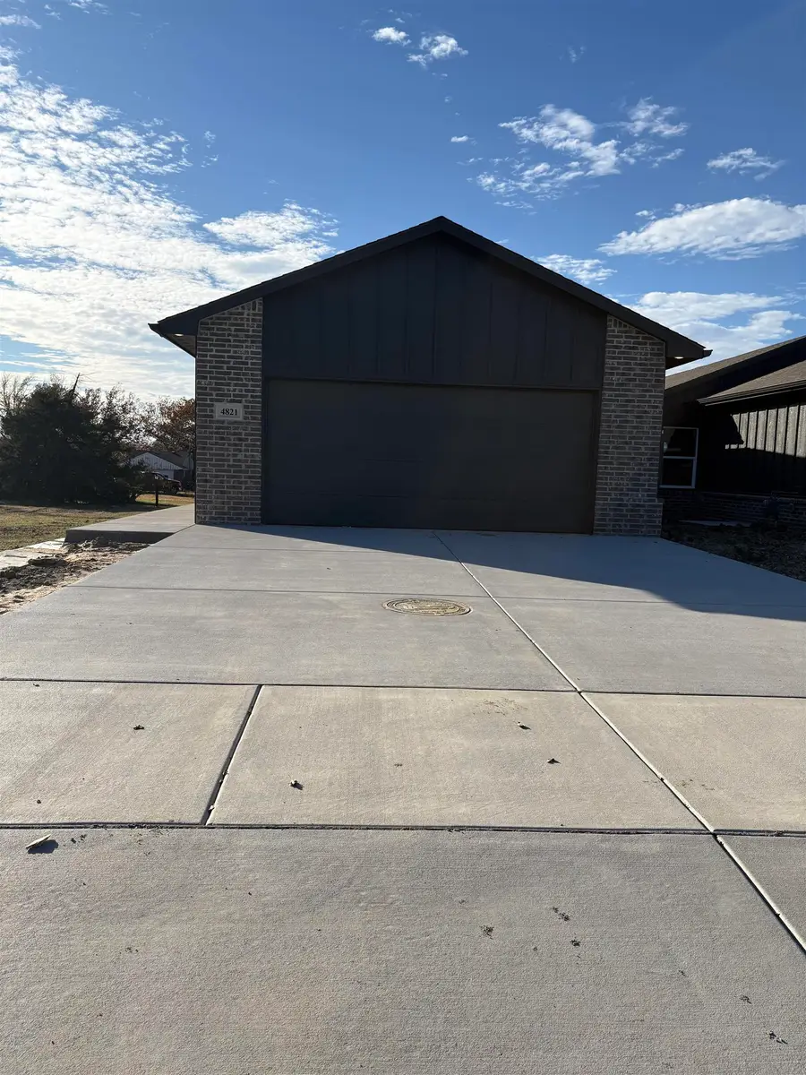 4821 N Vassar St, Wichita, KS 67220 - #3
