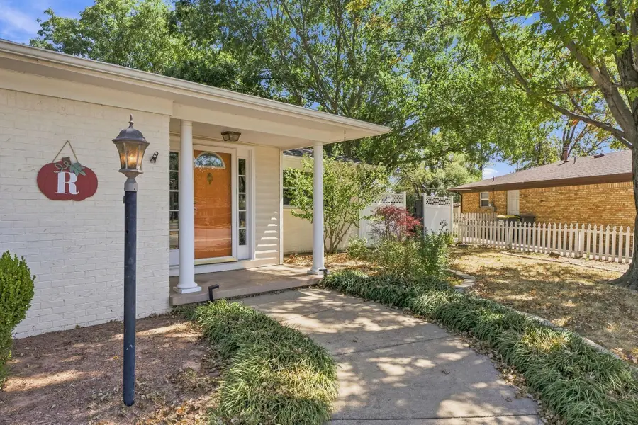 842 N Acadia, Wichita, KS 67212 - #2
